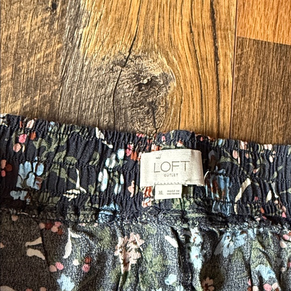 LOFT Blue Floral Midi Skirt - Picture 2 of 3